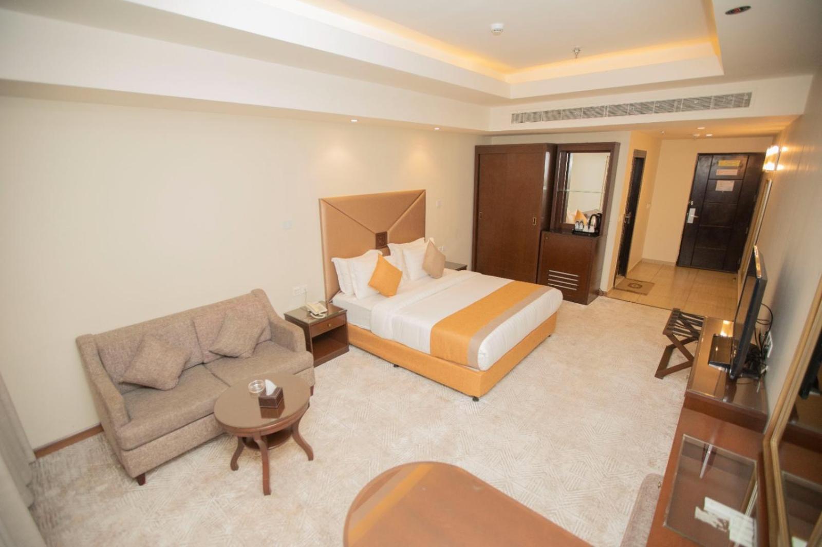 Sanam Hotel Suites - Эр-Рияд Экстерьер фото