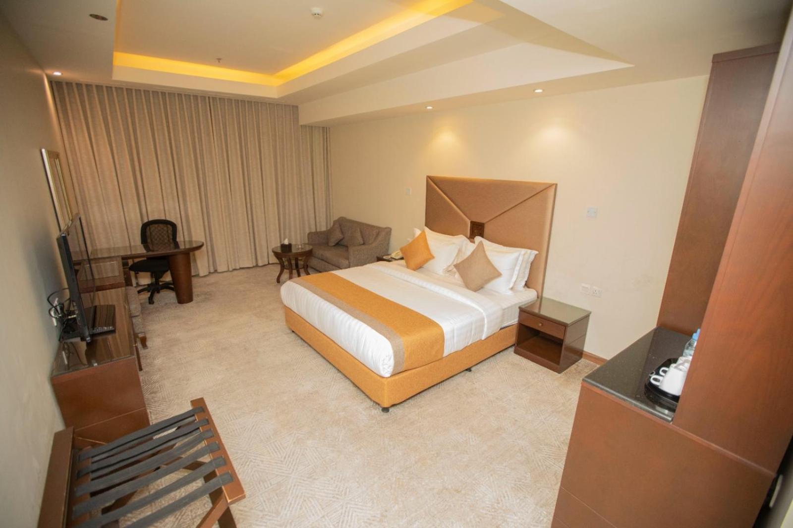 Sanam Hotel Suites - Эр-Рияд Экстерьер фото