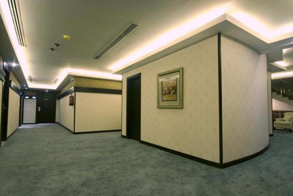 Sanam Hotel Suites - Эр-Рияд Экстерьер фото